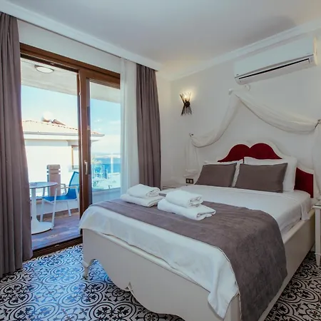 Cunda Say Szálloda Ayvalı