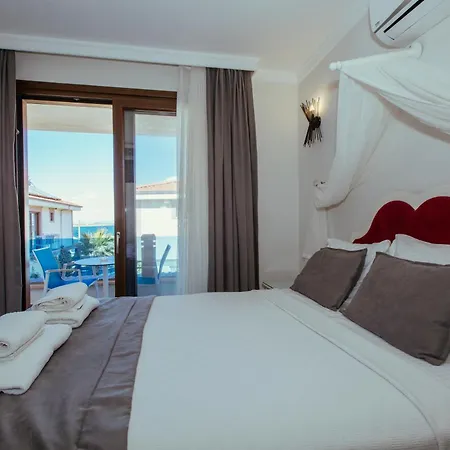 Cunda Say Ayvalı