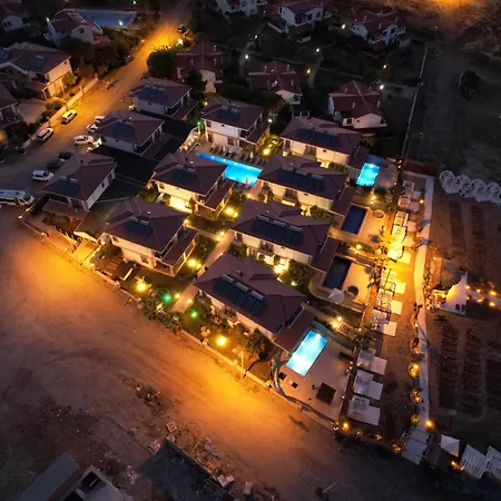 Cunda Say Szálloda *